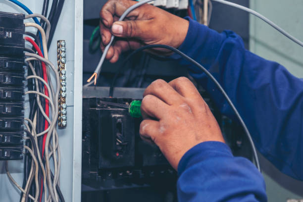 Best Affordable Emergency Electrician  in Carl Junction, MO